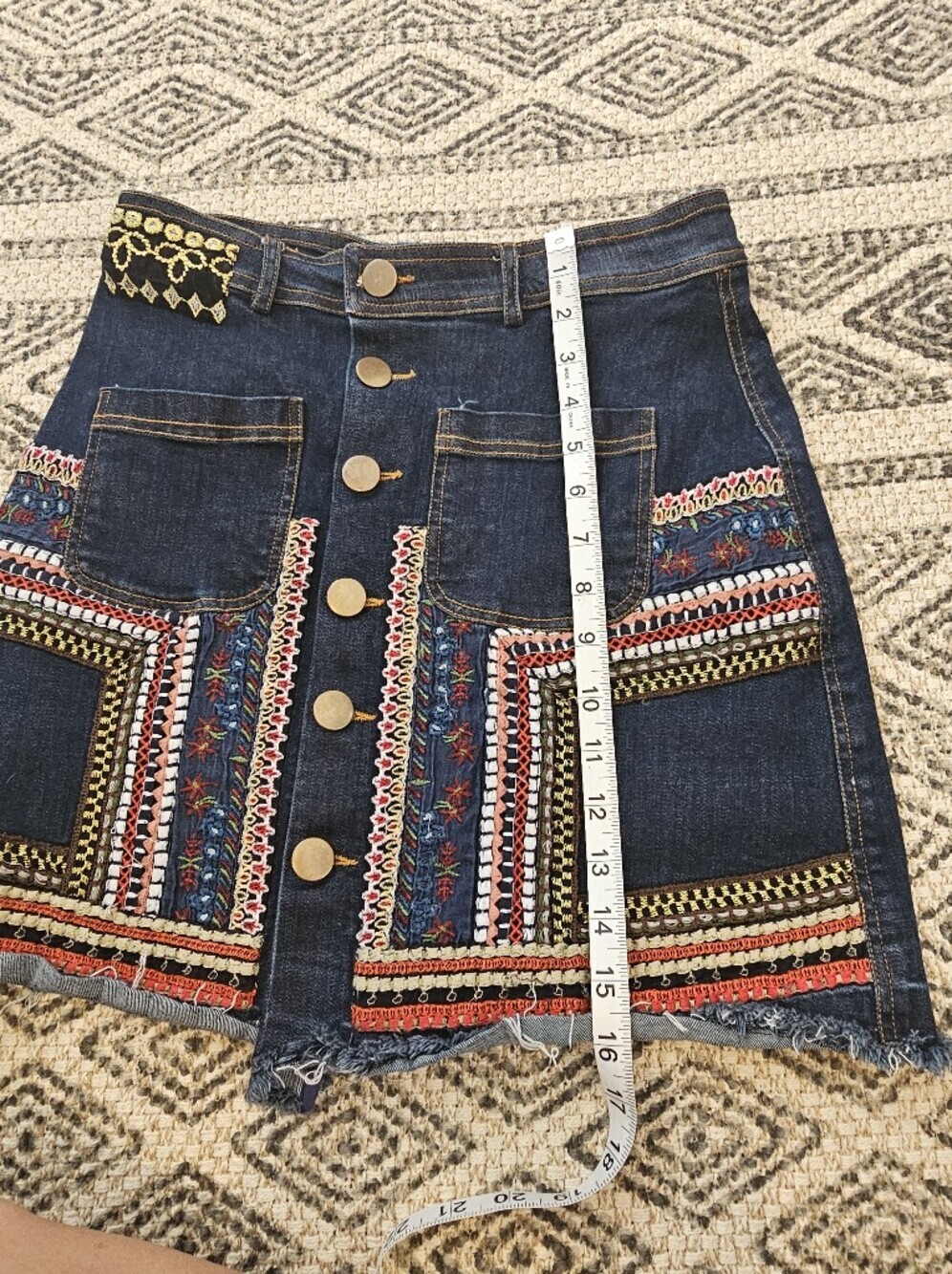 Desigual denim skirt intricate colorful embroidery Size 30 - Picture 7 of 7